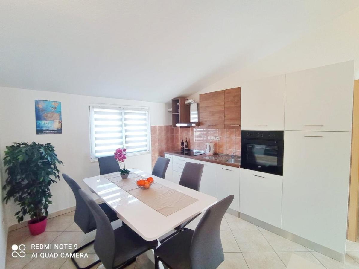 Apartman Mia With Pool1 斯普利特 外观 照片