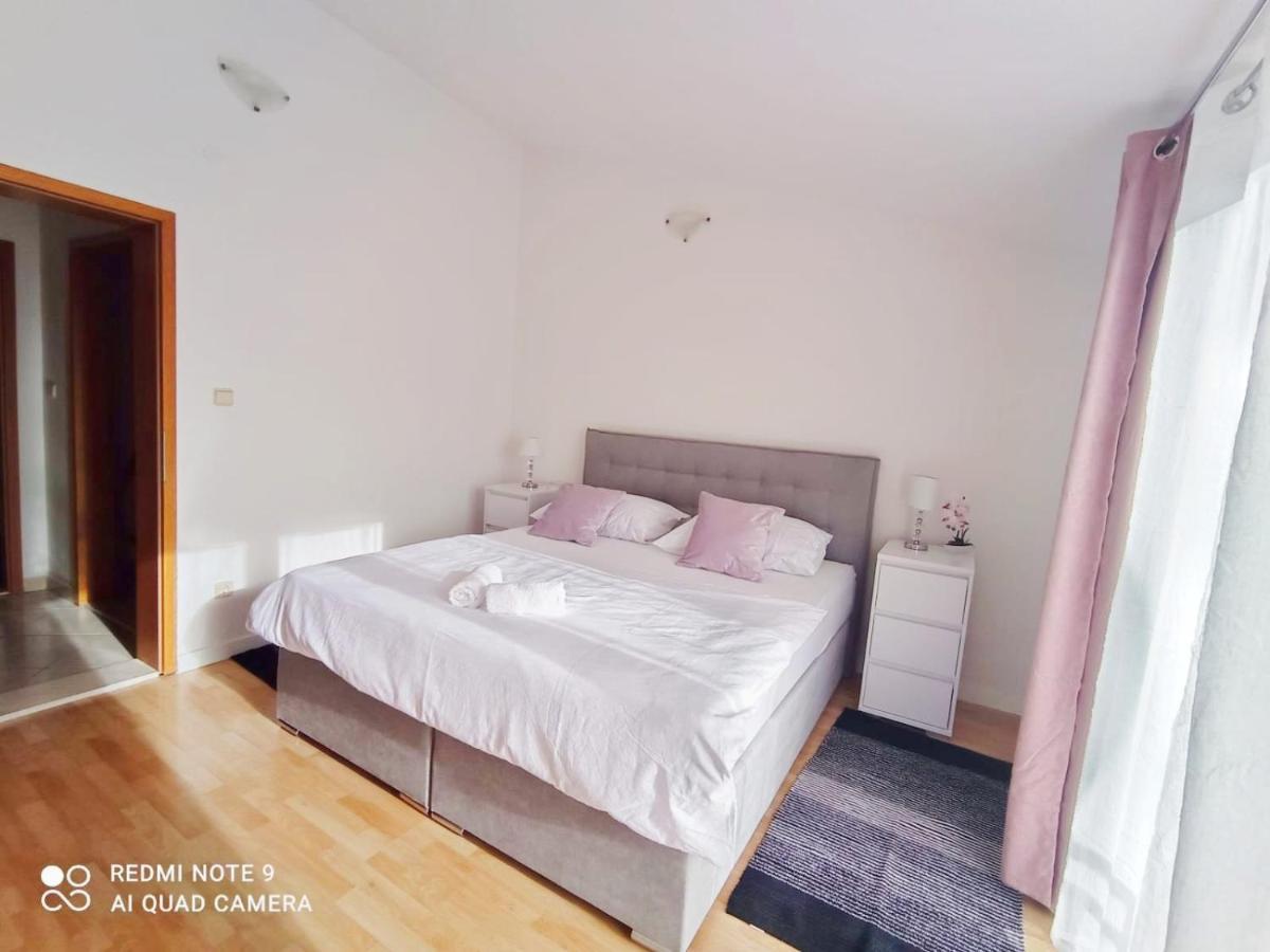 Apartman Mia With Pool1 斯普利特 外观 照片