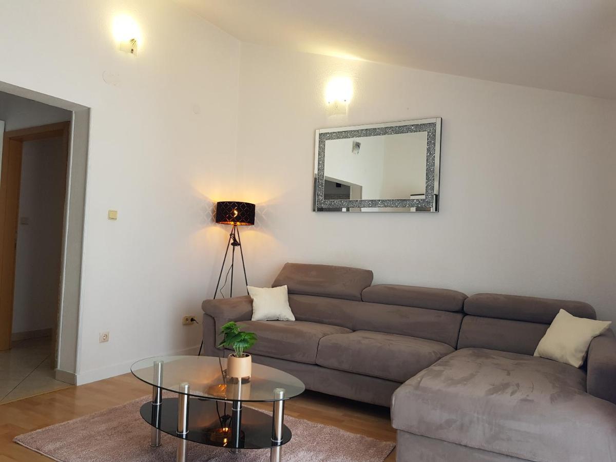 Apartman Mia With Pool1 斯普利特 外观 照片