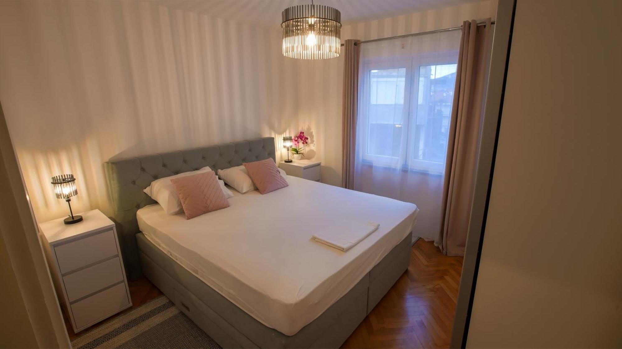 Apartman Mia With Pool1 斯普利特 外观 照片